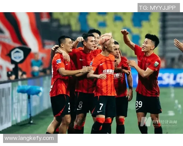 成都足球队的奋斗历程与洲际杯荣耀之路特别报道