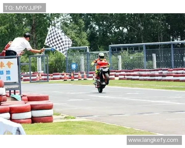 西安篮球队在杯赛中的耐力表现分析与未来展望