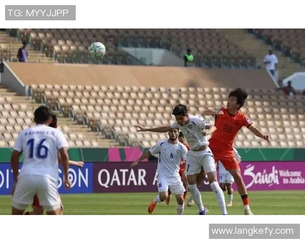 阿拉伯与朝鲜的较量揭示足球战术与团队精神的较大差异